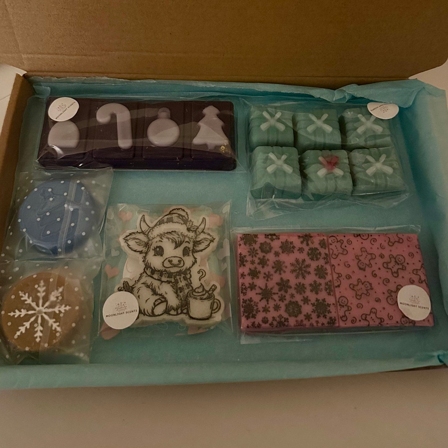 Tenner Tuesday (Christmas)