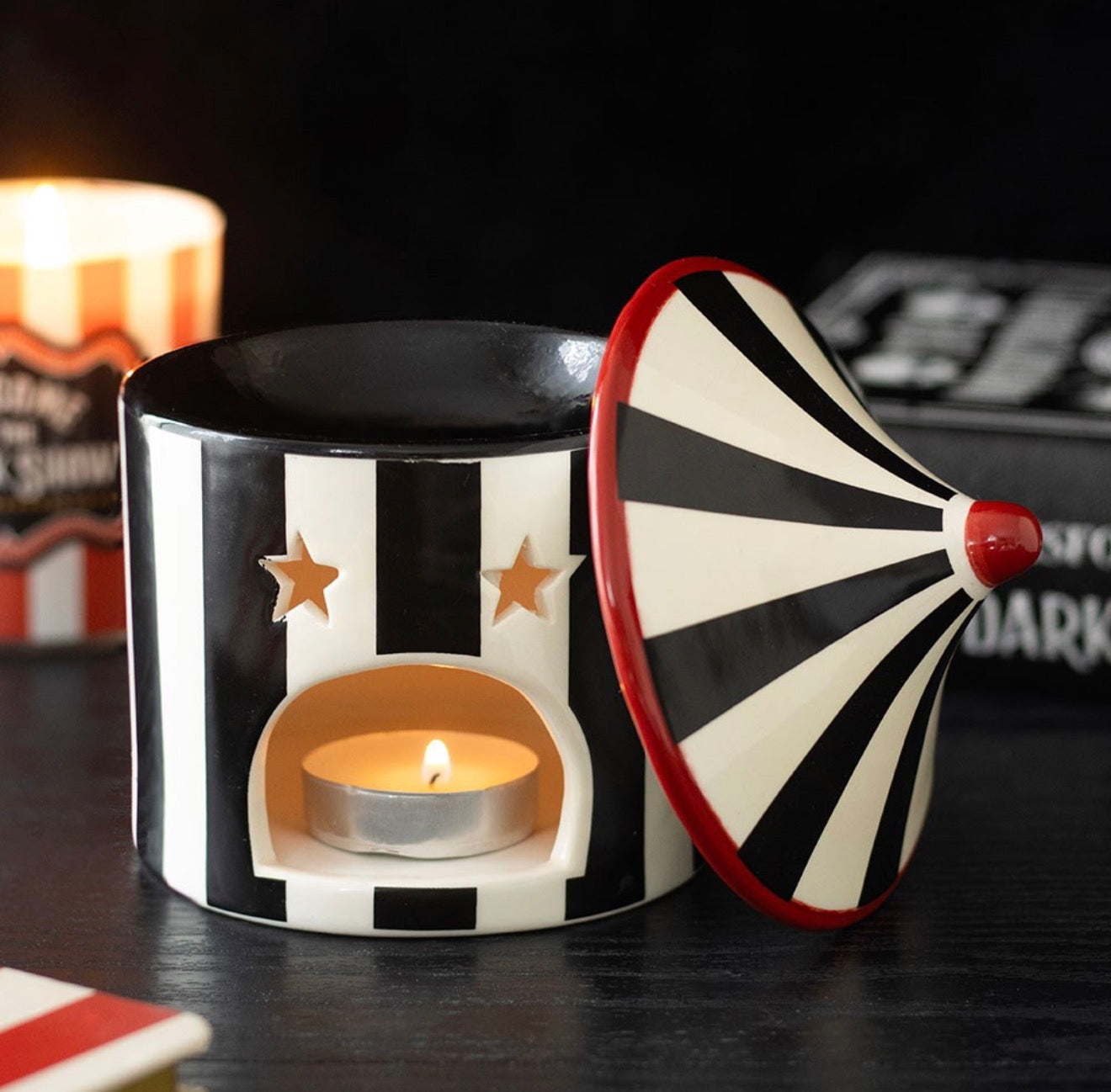 Carnival Black & White Tent Burner