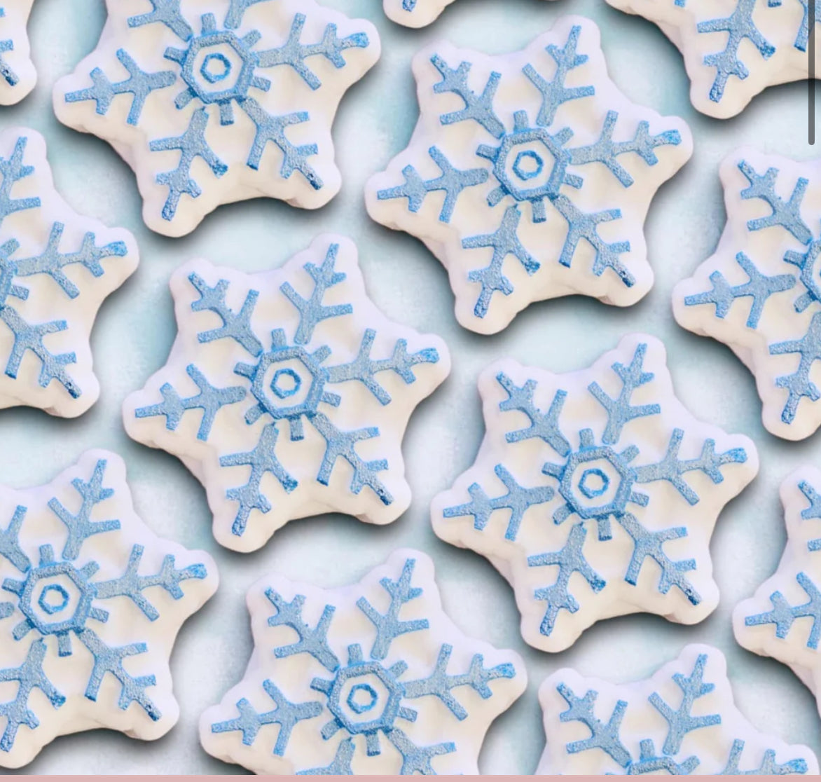 White Snowflake (Walking in a Winter Wonderland) Bath Bomb